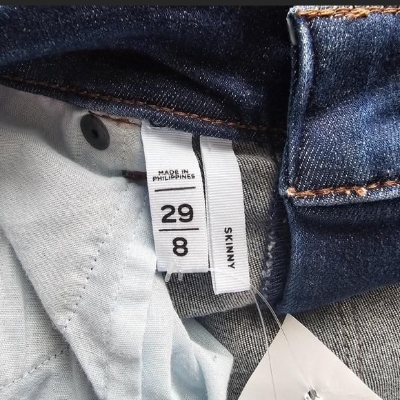 LOFT Skinny Jeans - Made in the Philippines Size: 29 - Picture 5 of 8